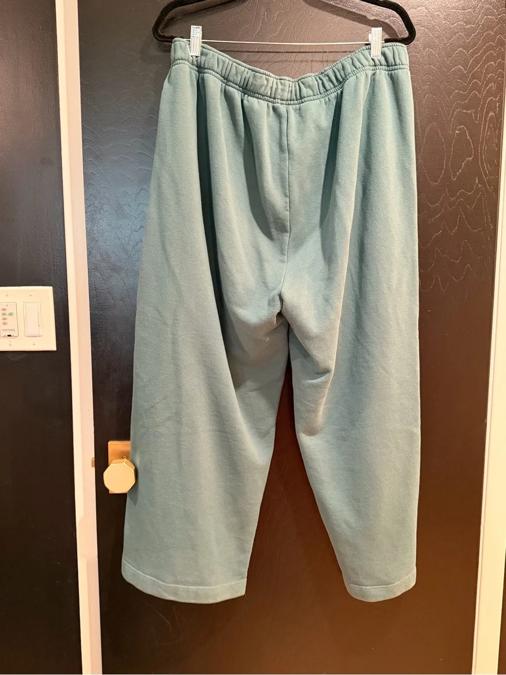 ALO Yoga High-Neck Half-Zip Sweatshirt & Jogger Set — Evergreen (M & XL)